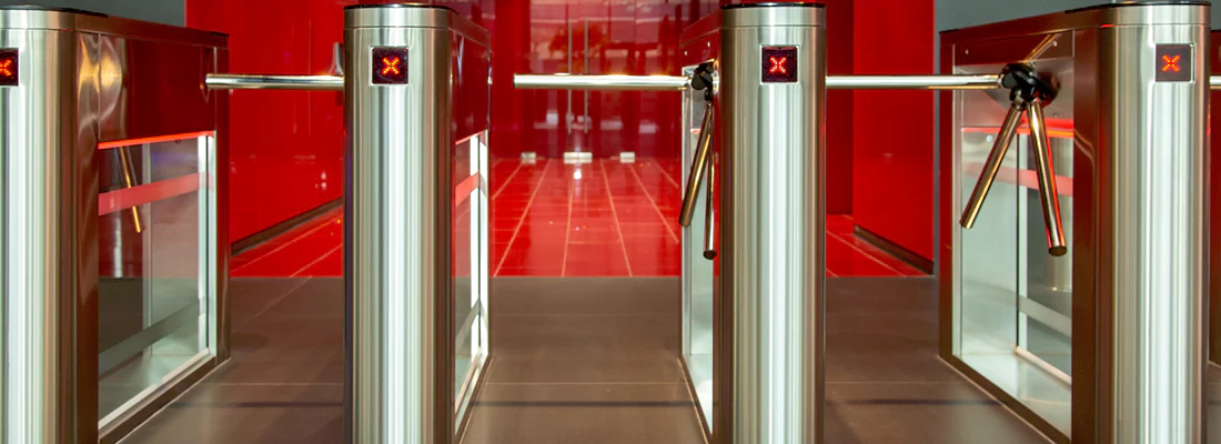 Low-Maintenance RFID Gate Installations in Four Corners, FL