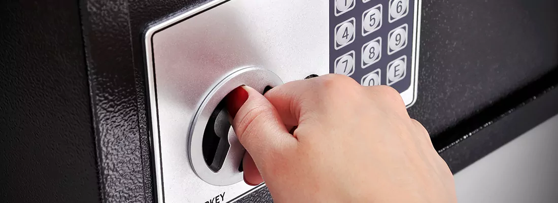 Safe Replacement in Four Corners, FL
